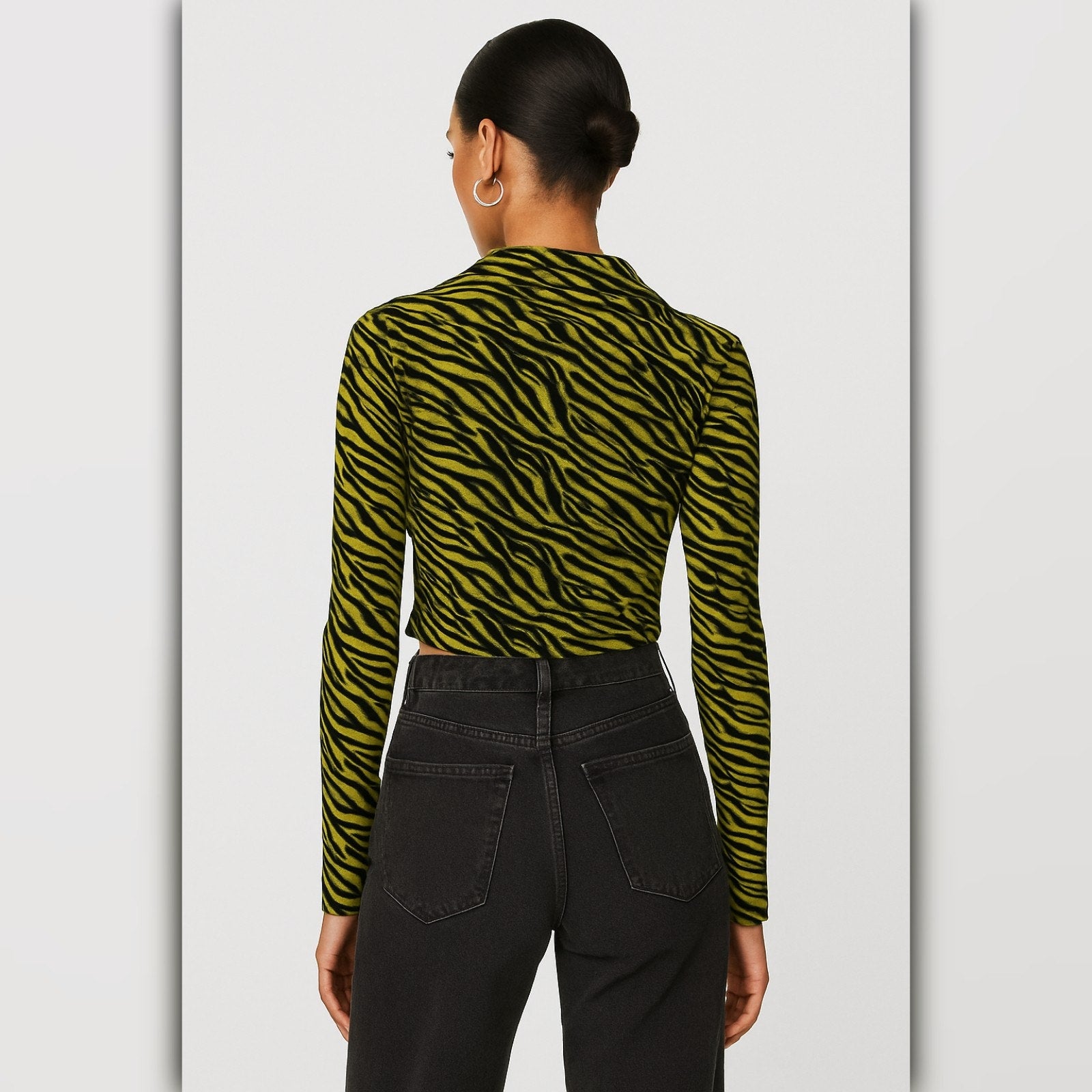 A498 • Green Zebra Print Collared Crop Top